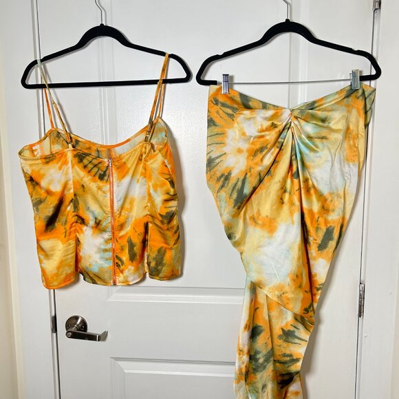 PRETTY LITTLE THING TWO PIECE RUCHED SET - Picture 9 of 14